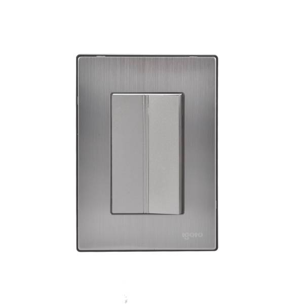 228784 Placa 3 ventanas con apagador sencillo plata Inox-3 Igoto