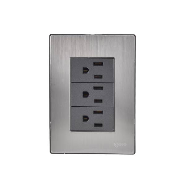 228804 Placa 3 ventanas con 3 contactos 2p+t negro Inox Igoto