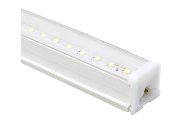 234568 Lampara LED 6500k t8 LDD con base plastica transparente Kley