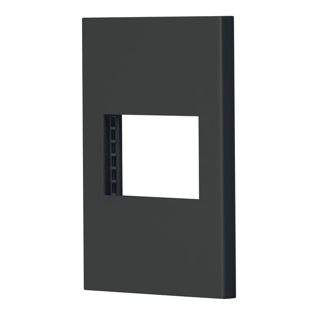 PPSE15-EN Placa 1 ventana, 1.5 módulos, línea Española, color negro