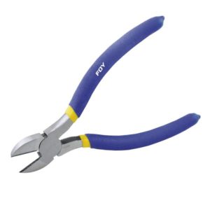 Pinza de corte diagonal 06" con mango cubierto de PVC blister 142046 Foy