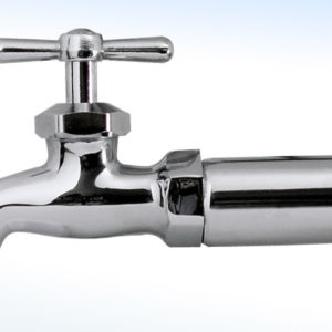 LLAVE FREGADERO MACHO CON NIPLE EXT.