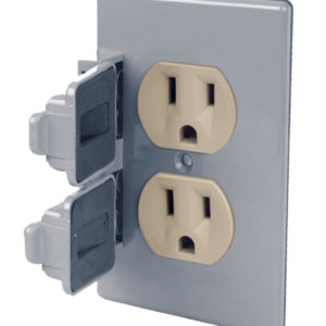 Contacto duplex aterrizado con placa para intemperie