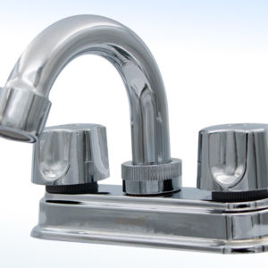 MEZCLADORA PARA LAVABO 4” CIERRE DE 90°